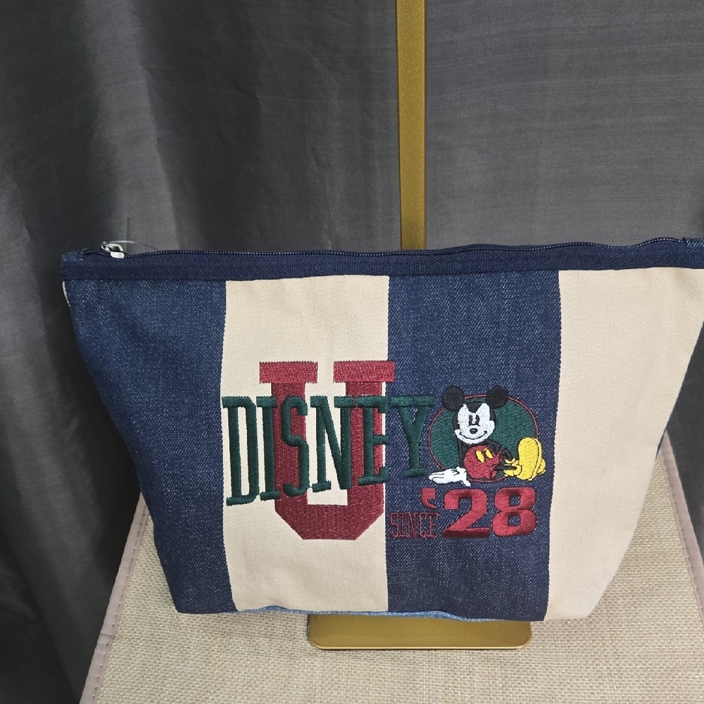 NEW! Disney Clutch/cosmetic Bag with Mickey Mouse